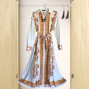 White and Brown Long Sleeve Maxi Dress